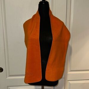 NWOT UNISEX ORANGE COLUMBIA FLEECE SCARF